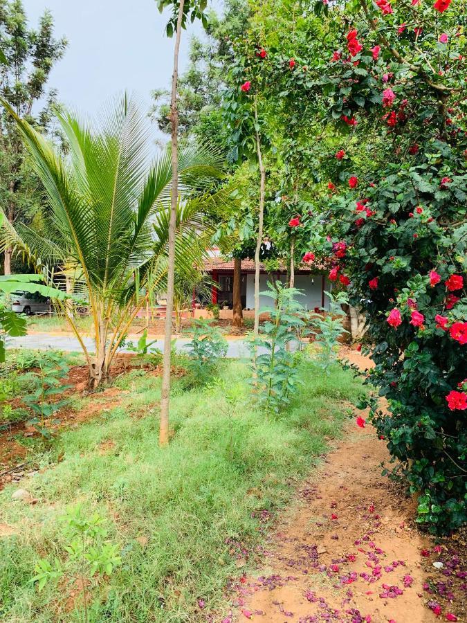 Eco Farm Villa Bangalore Exterior photo